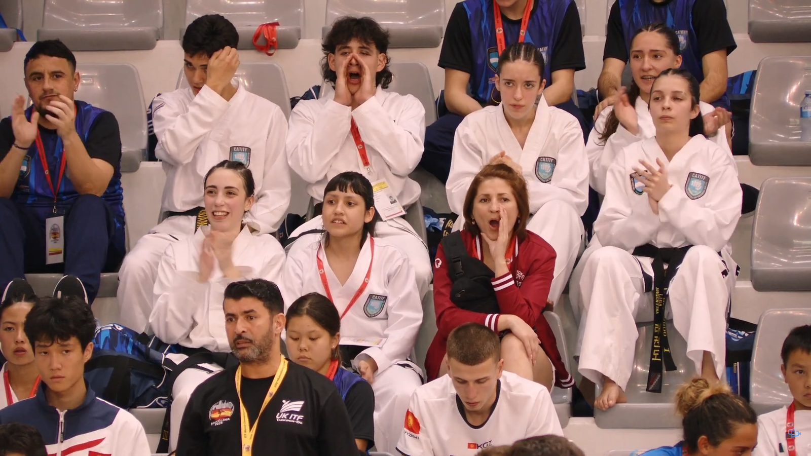 Equipo técnico de SI QUIERO STREAMING durante una producción de Taekwon-Do