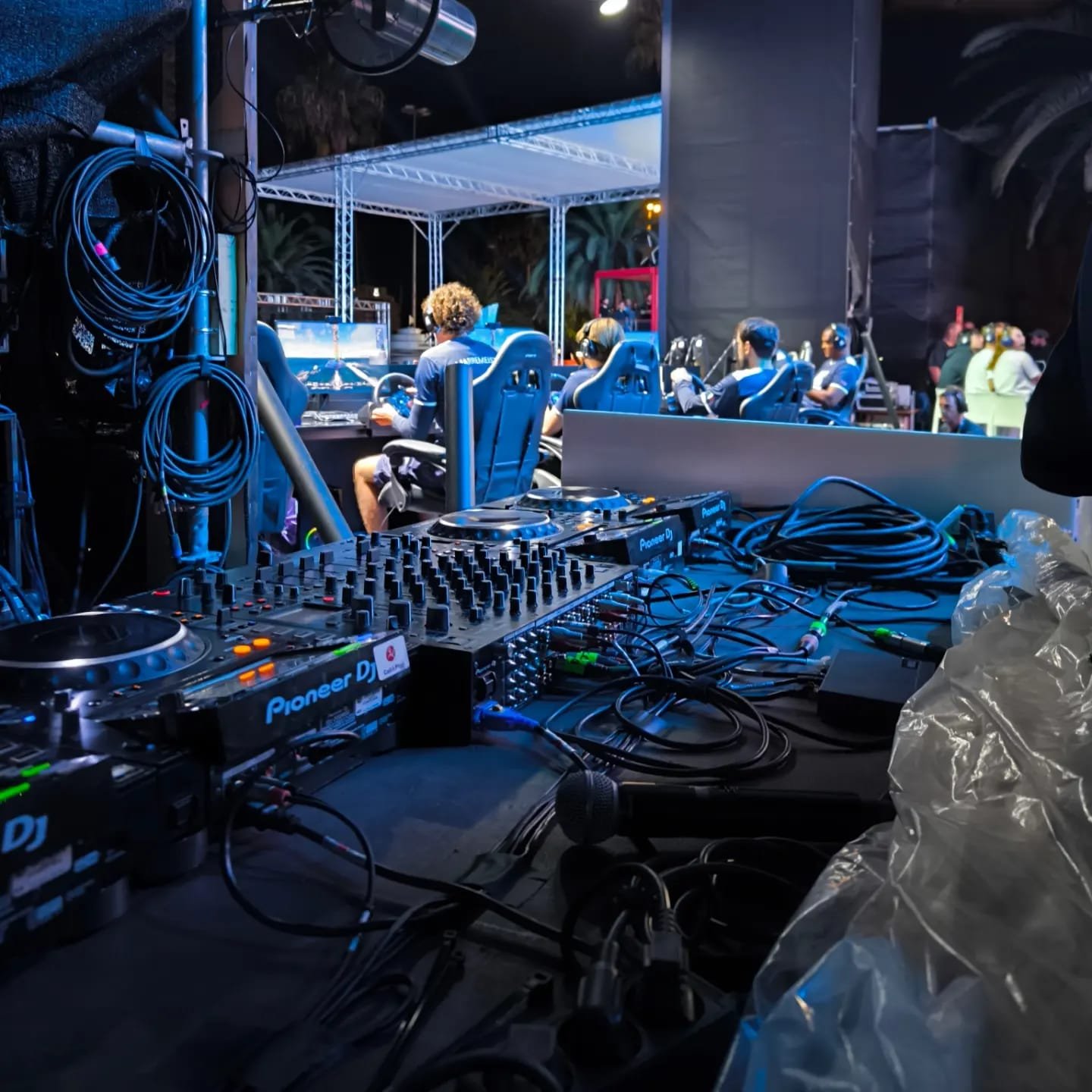 Backstage técnico y zona de jugadores en America’s Cup e-Series Barcelona